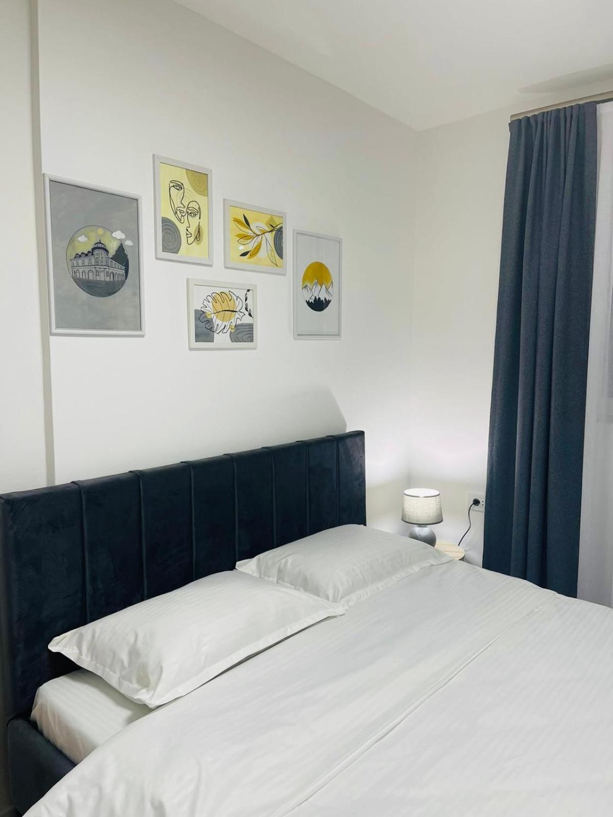 Pristinanest Hotel Eksteriør billede